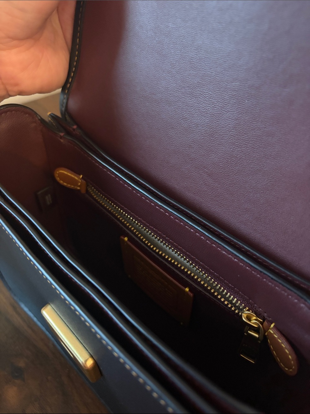 Coach 1941 rogue Top-Handle Satchel black ox blood - Picture 11 of 12